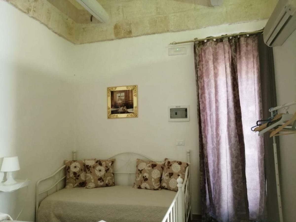 La Casa Bianca Hotel Monopoli Bagian luar foto