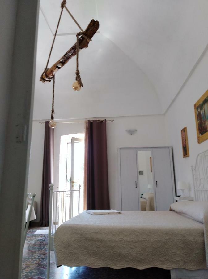 La Casa Bianca Hotel Monopoli Bagian luar foto