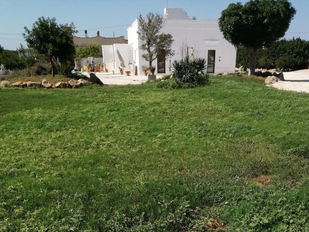 La Casa Bianca Hotel Monopoli Bagian luar foto